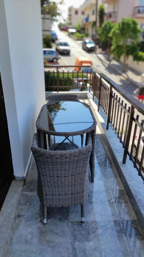 Amalthia Hotel Apartments Réthymnon Extérieur photo