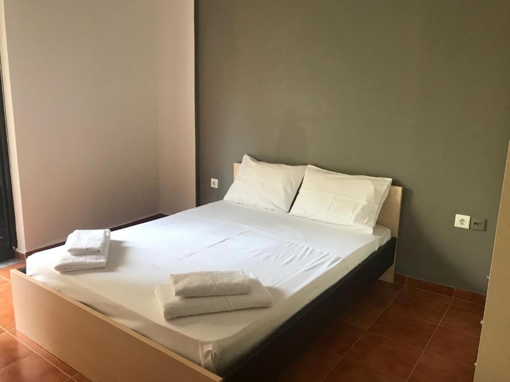 Amalthia Hotel Apartments Réthymnon Extérieur photo